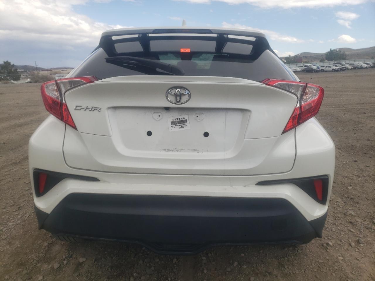 2019 Toyota C-Hr Xle vin: NMTKHMBX9KR079654