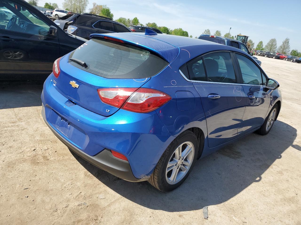 Lot #2526755185 2017 CHEVROLET CRUZE LT