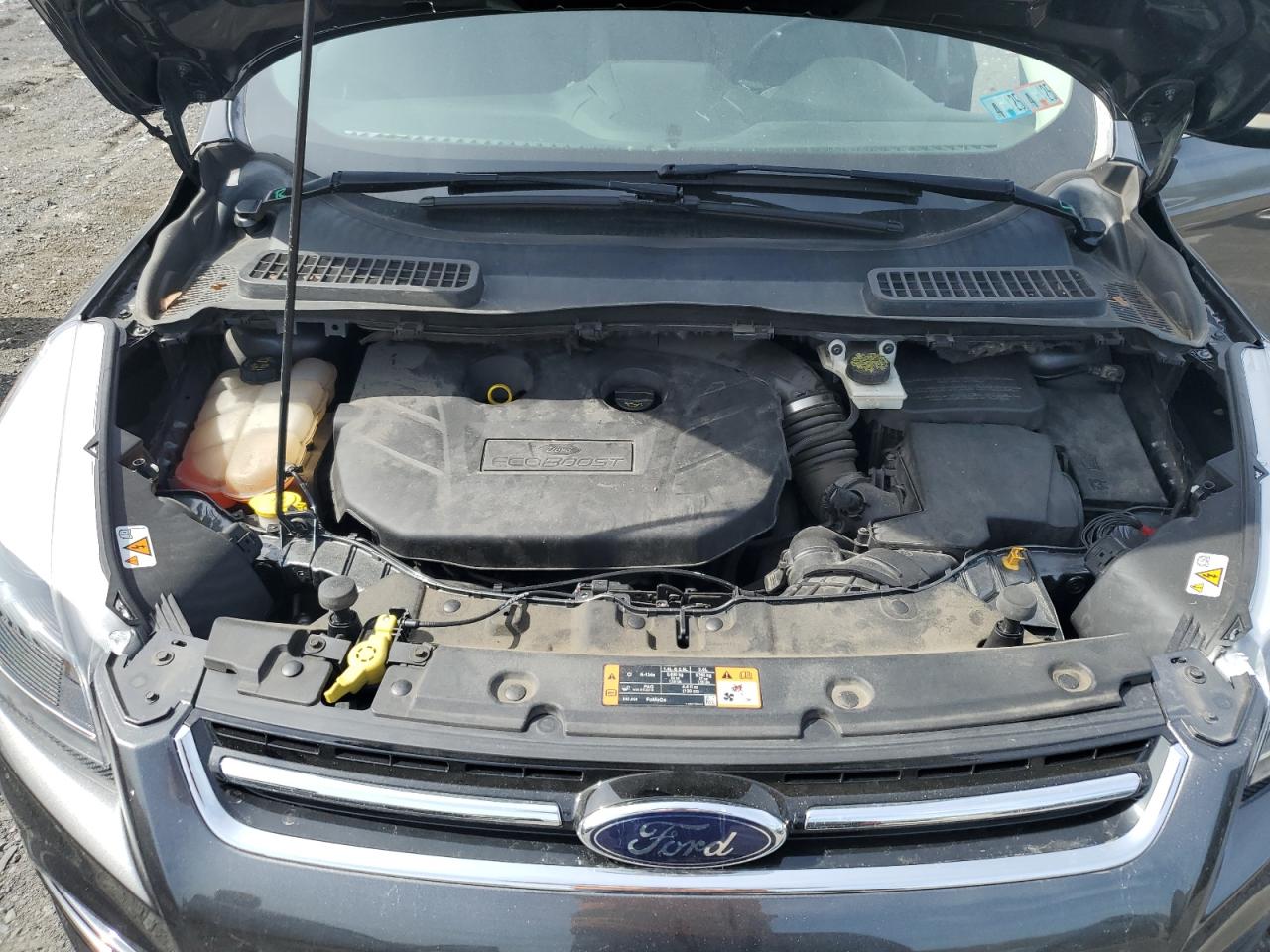 1FMCU9J90FUA14156 2015 Ford Escape Titanium