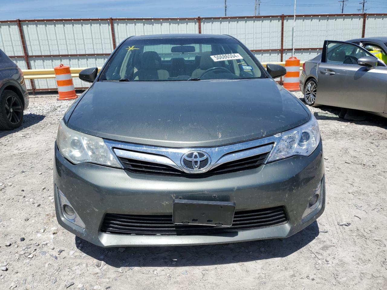 4T4BF1FK8ER419009 2014 Toyota Camry L