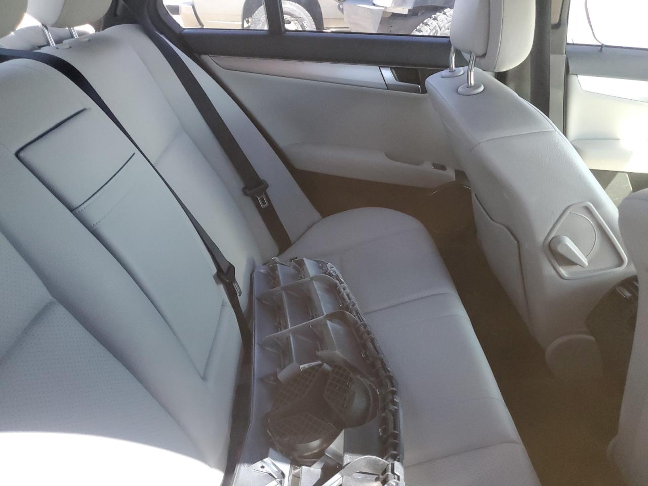 WDDGF4HB0CR199583 2012 Mercedes-Benz C 250