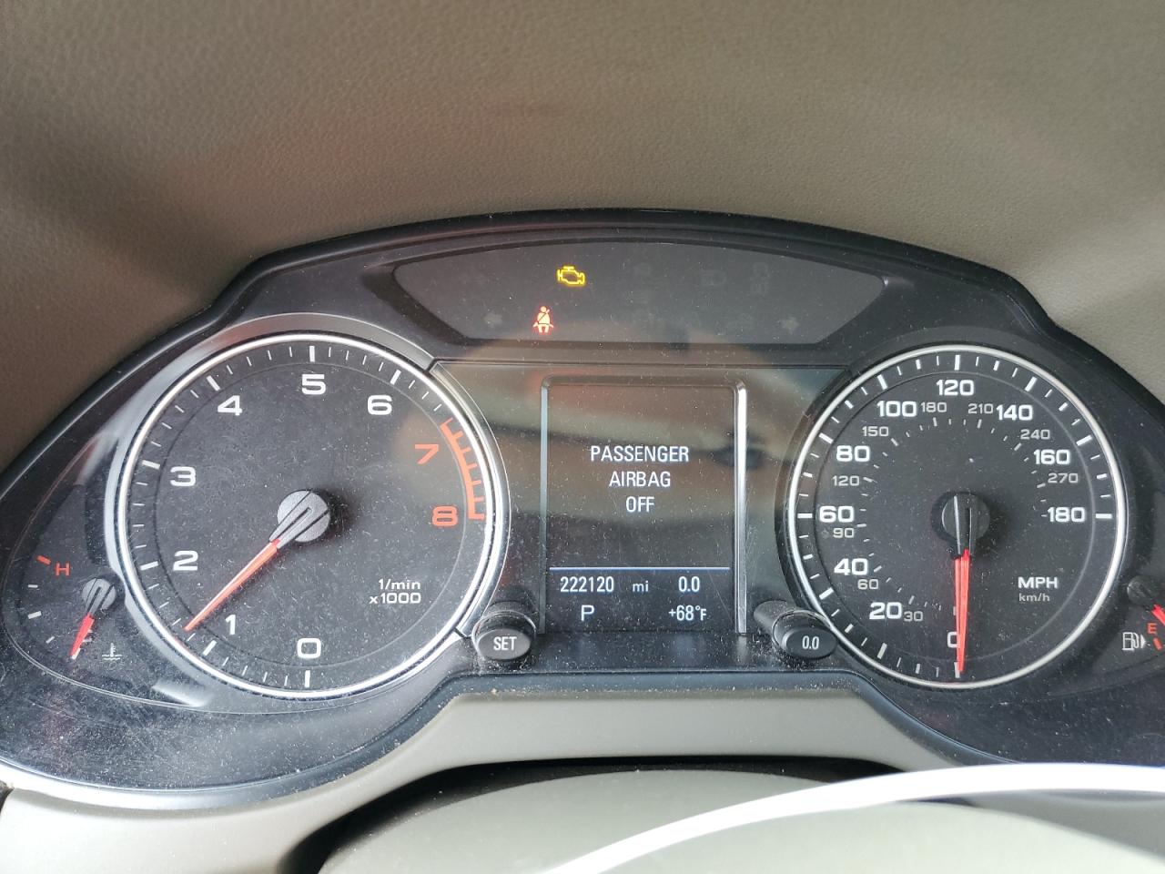 WA1VKAFP7AA031875 2010 Audi Q5 Prestige