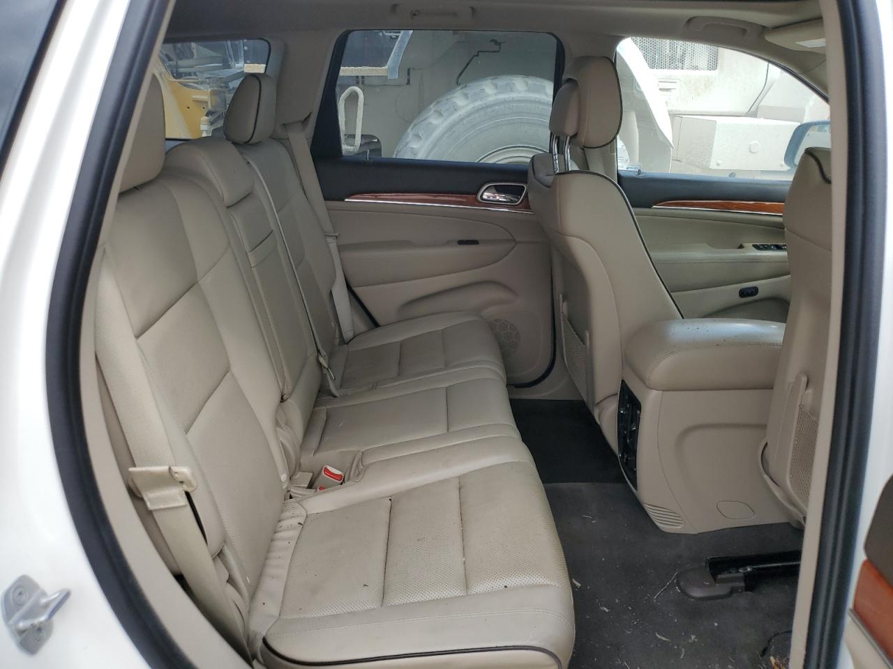 1C4RJFCTXCC279392 2012 Jeep Grand Cherokee Overland