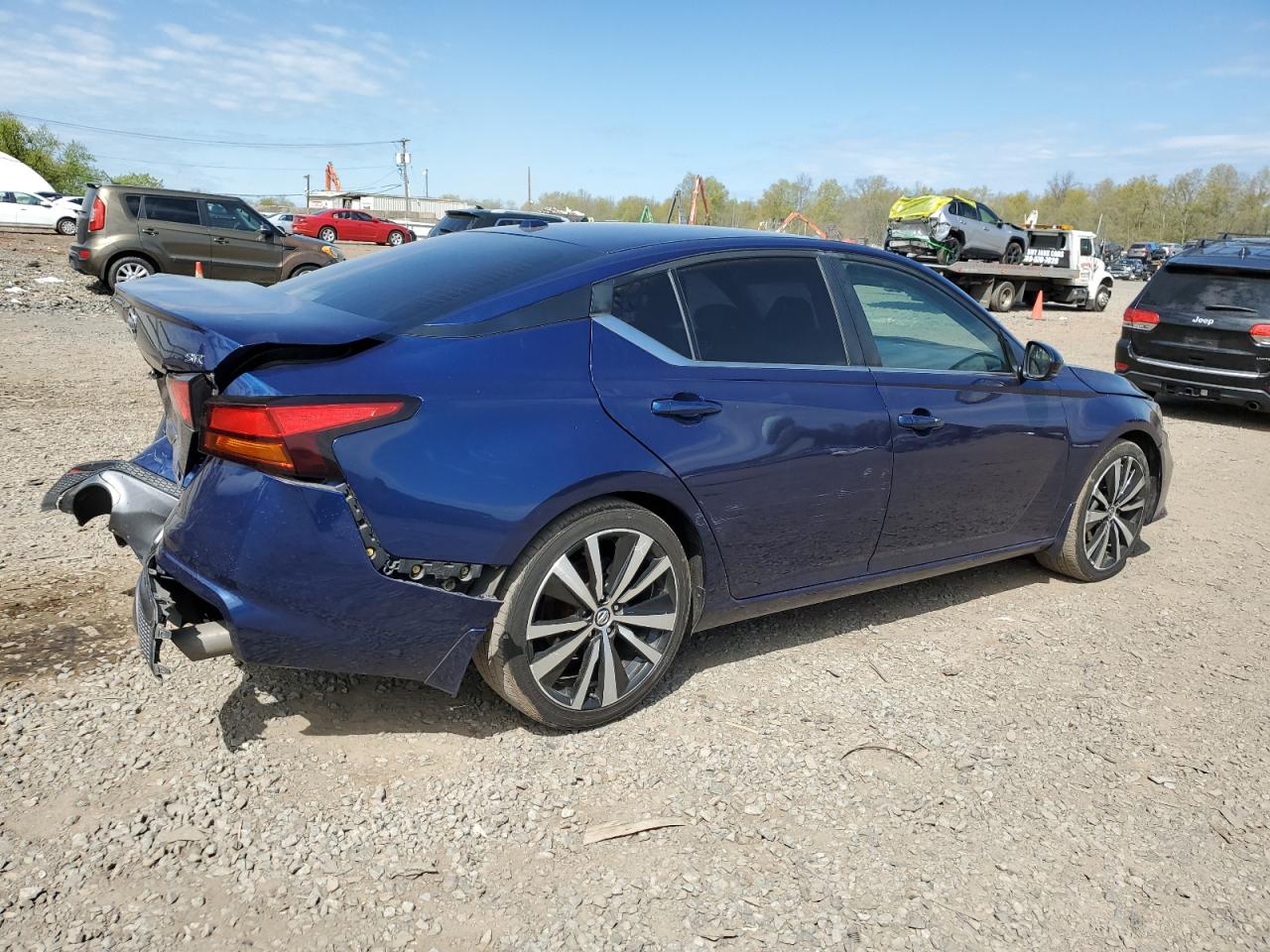 Lot #2748939321 2019 NISSAN ALTIMA SR