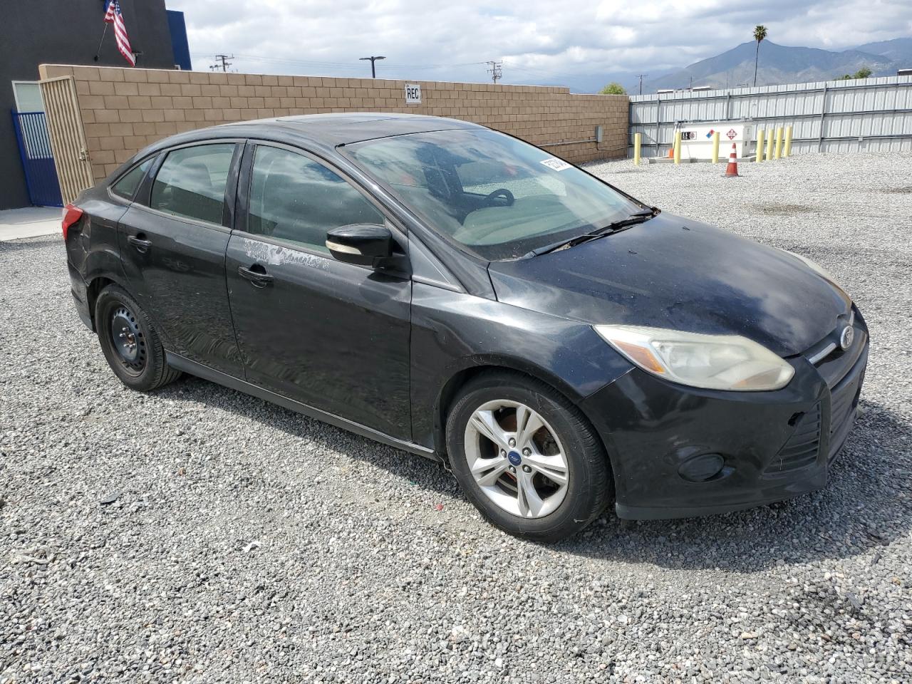 1FADP3F24DL354671 2013 Ford Focus Se