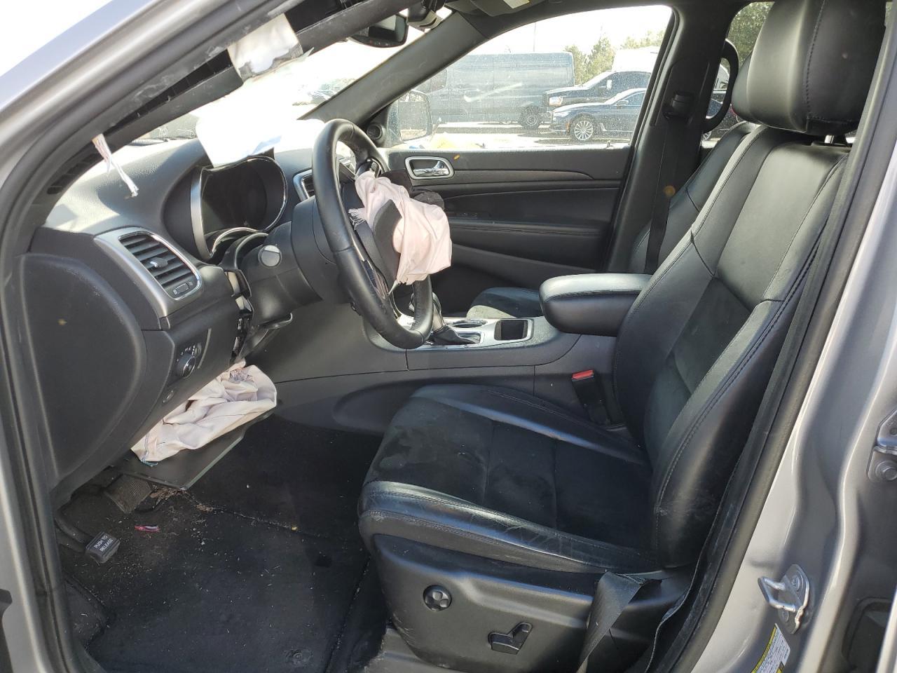 1C4RJEAG5JC397458 2018 Jeep Grand Cherokee Laredo