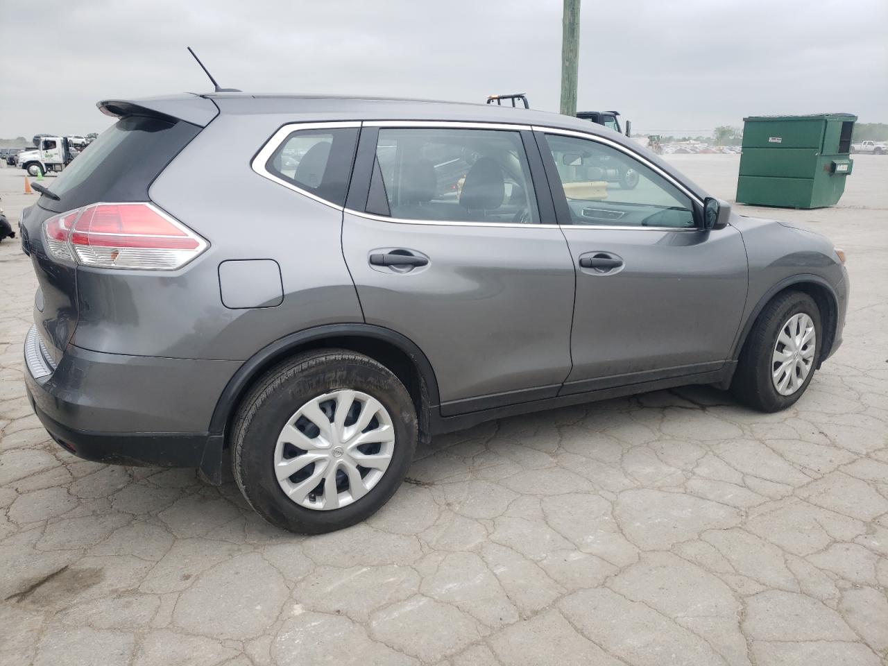 2016 Nissan Rogue S vin: JN8AT2MT4GW022767