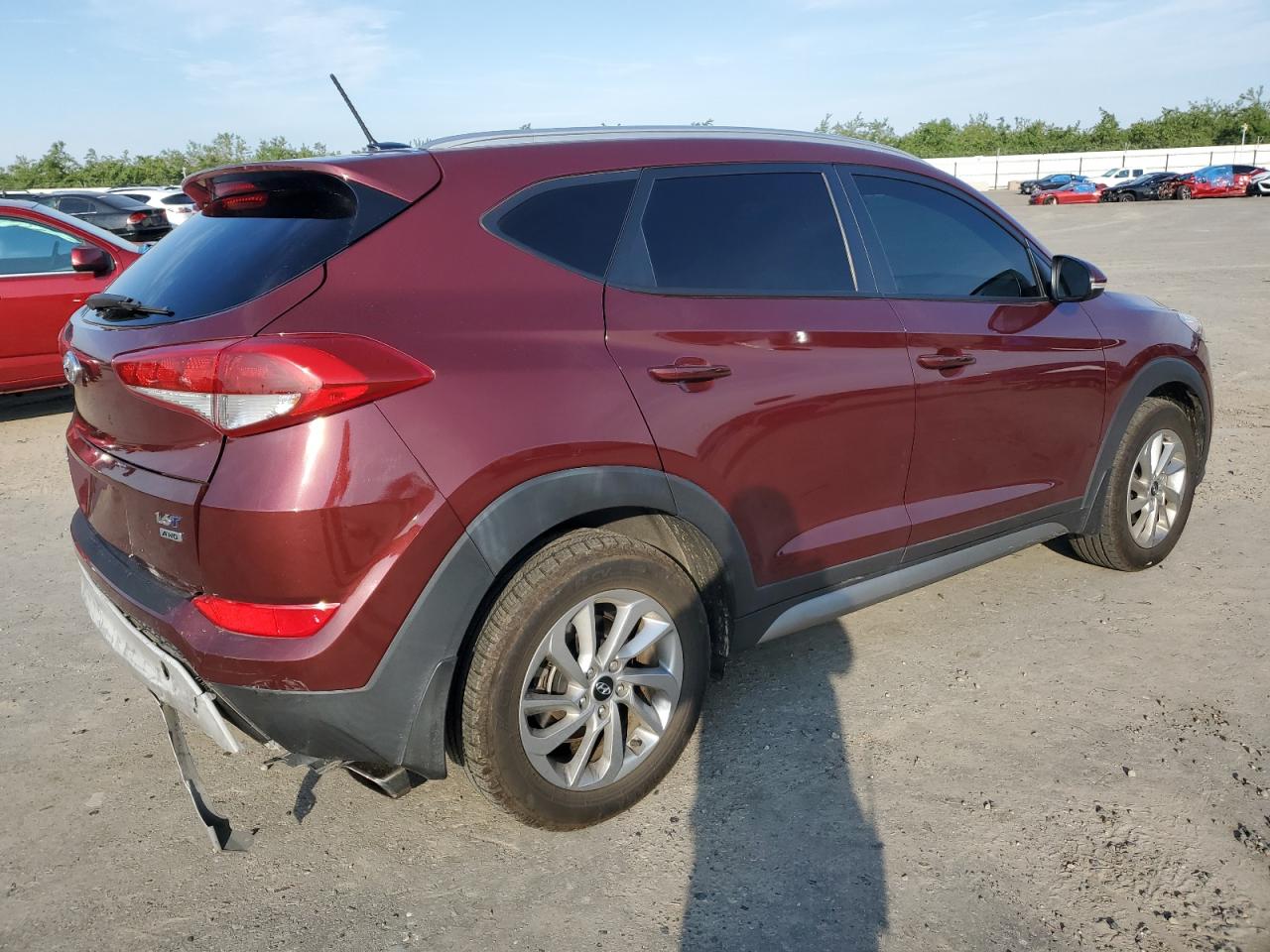 KM8J3CA20HU310615 2017 Hyundai Tucson Limited