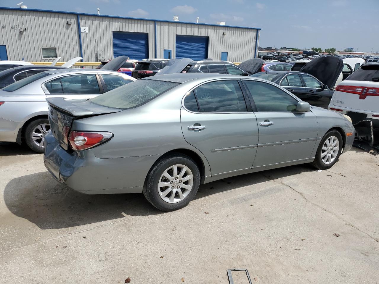 JTHBA30G345032310 2004 Lexus Es 330