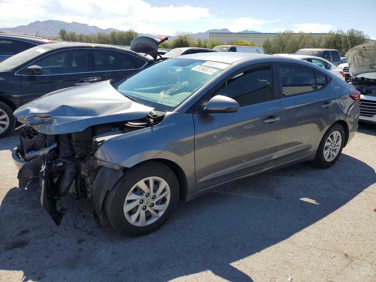 2019 Hyundai Elantra Se vin: 5NPD74LF0KH413644