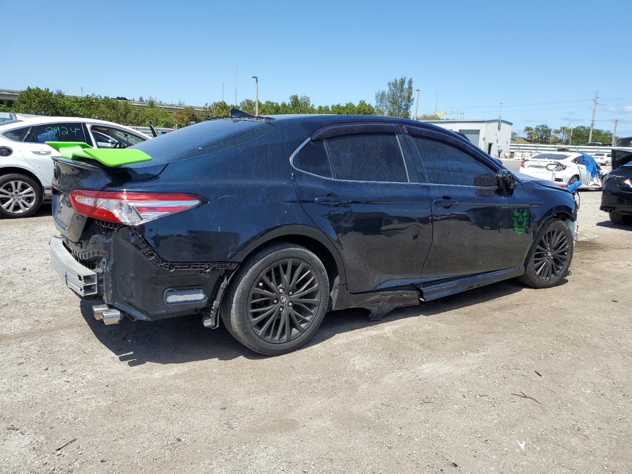 2020 Toyota Camry Se vin: 4T1G11AK0LU902903