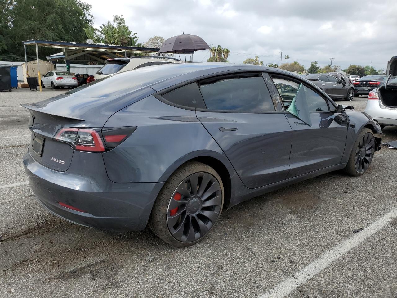 2023 Tesla Model 3 vin: 5YJ3E1ECXPF512349