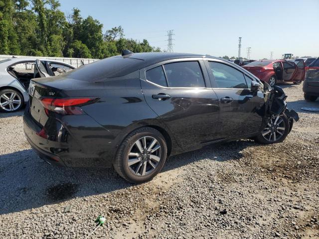  NISSAN VERSA 2021 Czarny