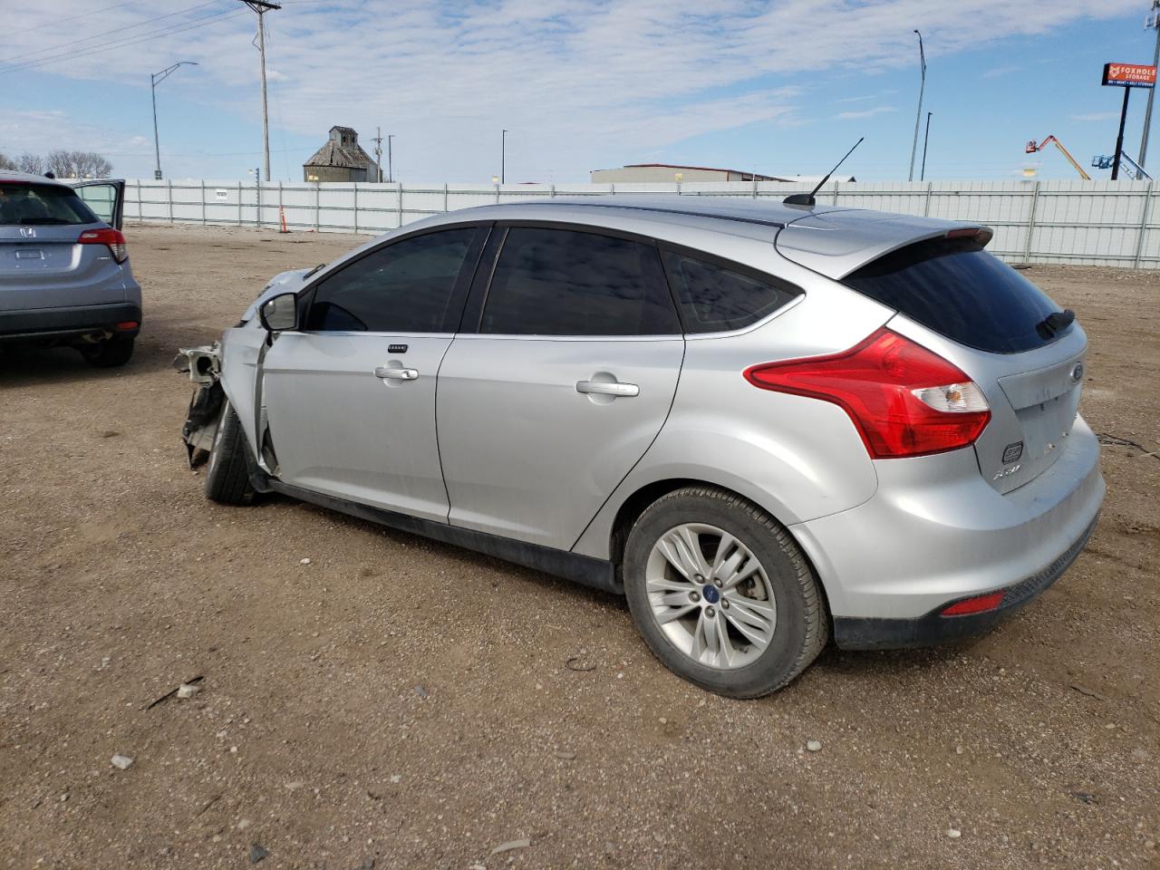 1FAHP3M25CL290188 2012 Ford Focus Sel