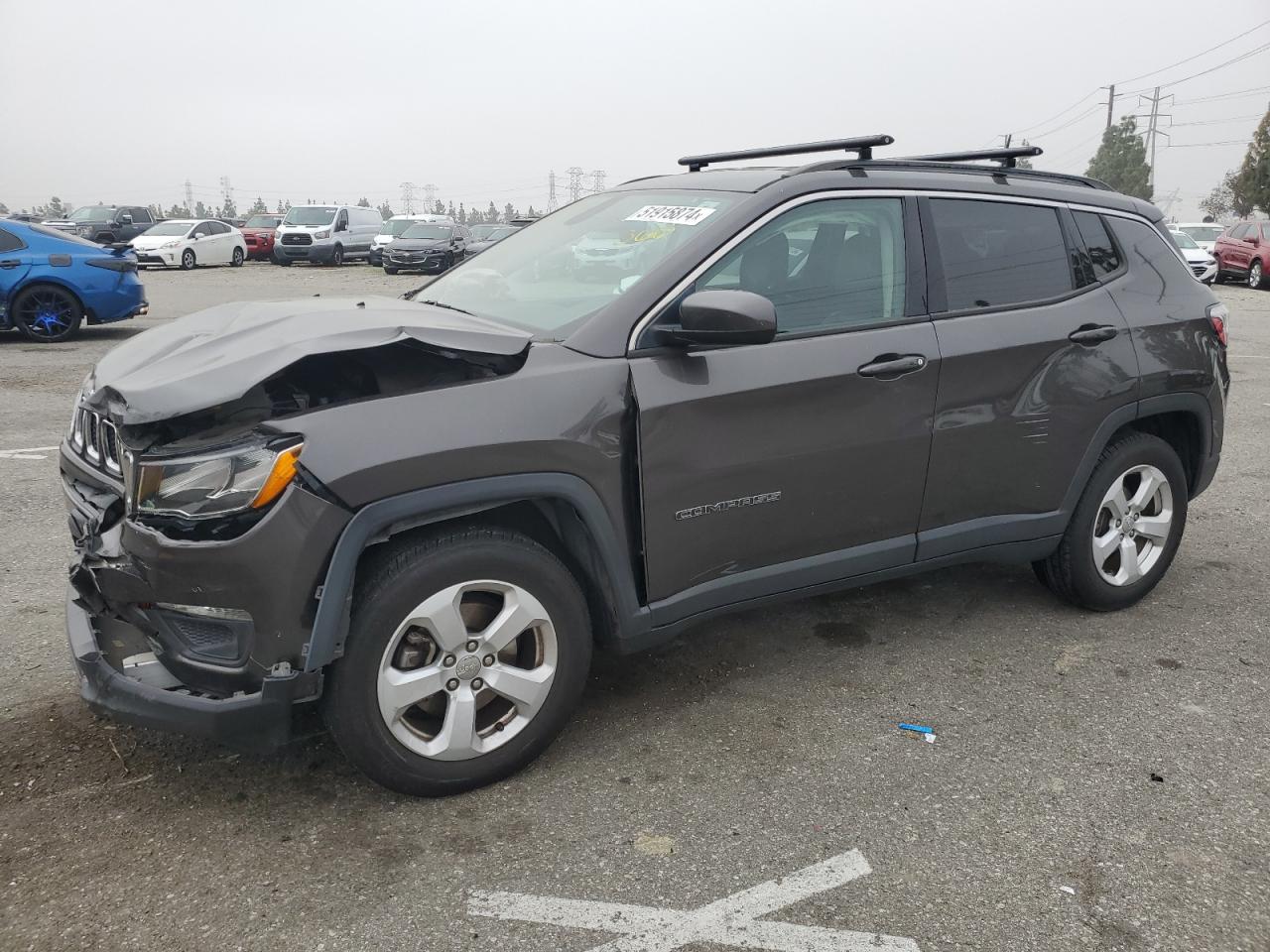 3C4NJCBB6JT124555 2018 Jeep Compass Latitude