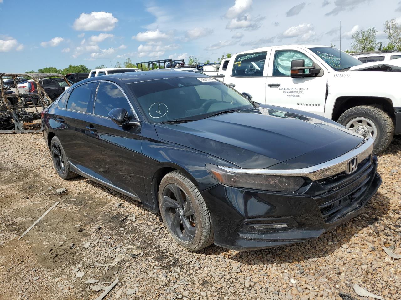 1HGCV1F49JA157988 2018 Honda Accord Ex