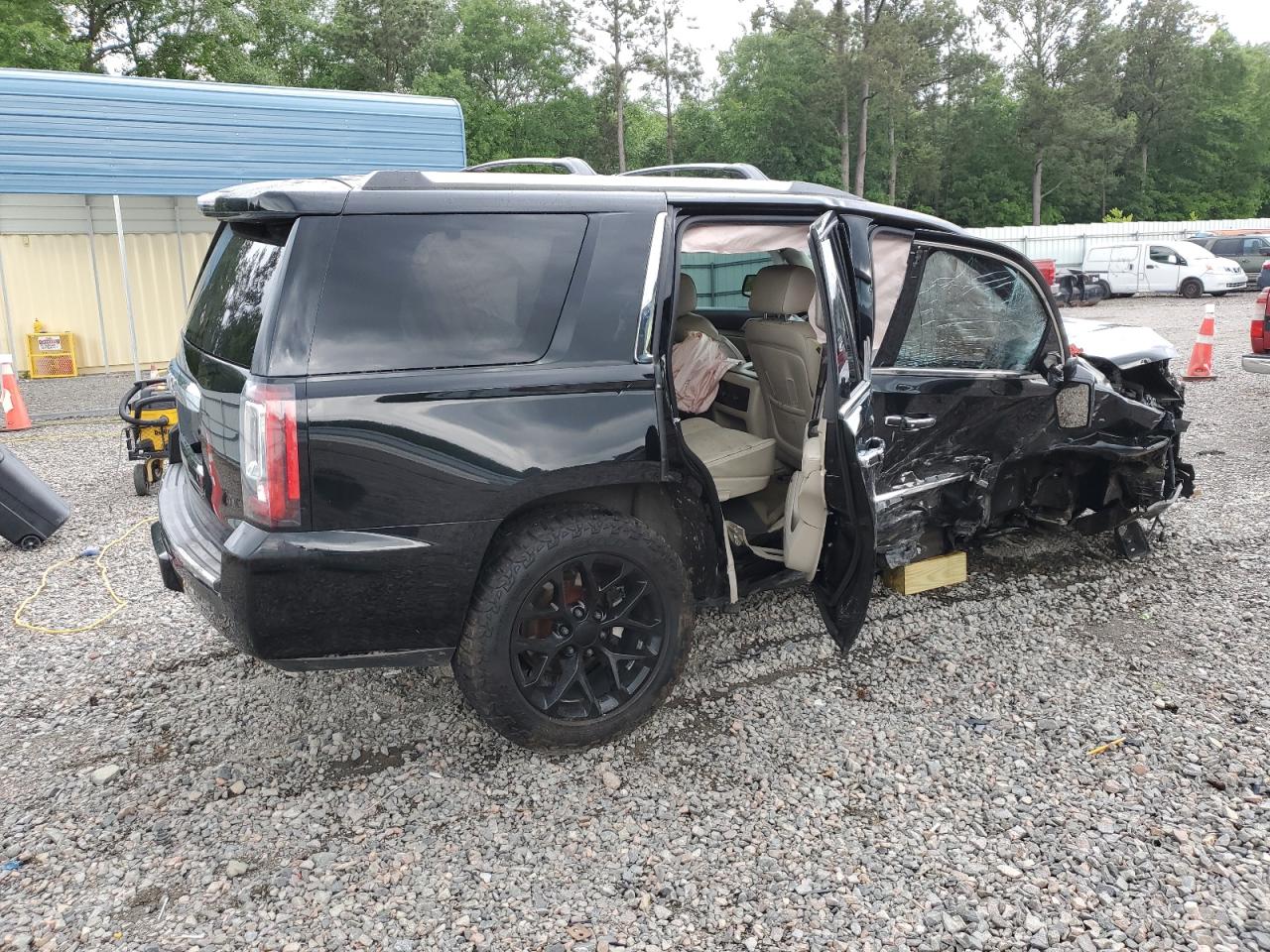 1GKS2CKJ2FR647583 2015 GMC Yukon Denali