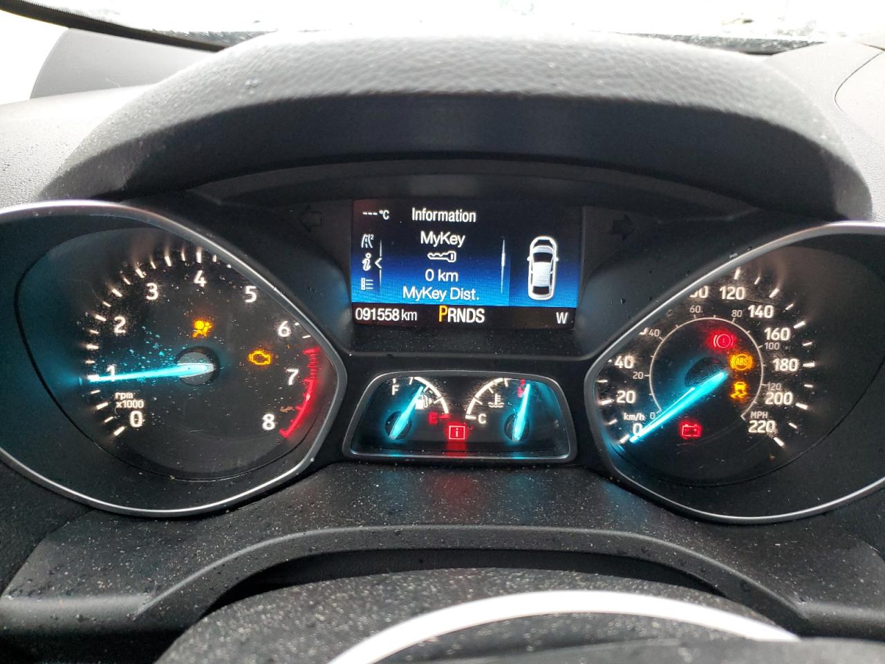 1FMCU0GD4HUD01140 2017 Ford Escape Se