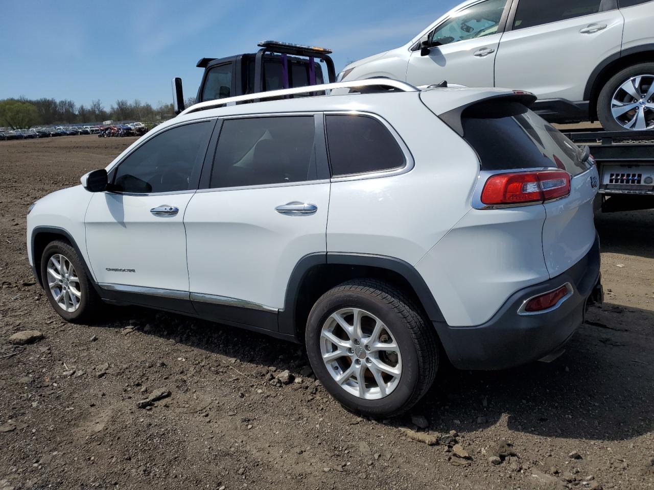 1C4PJLCS8EW116237 2014 Jeep Cherokee Latitude