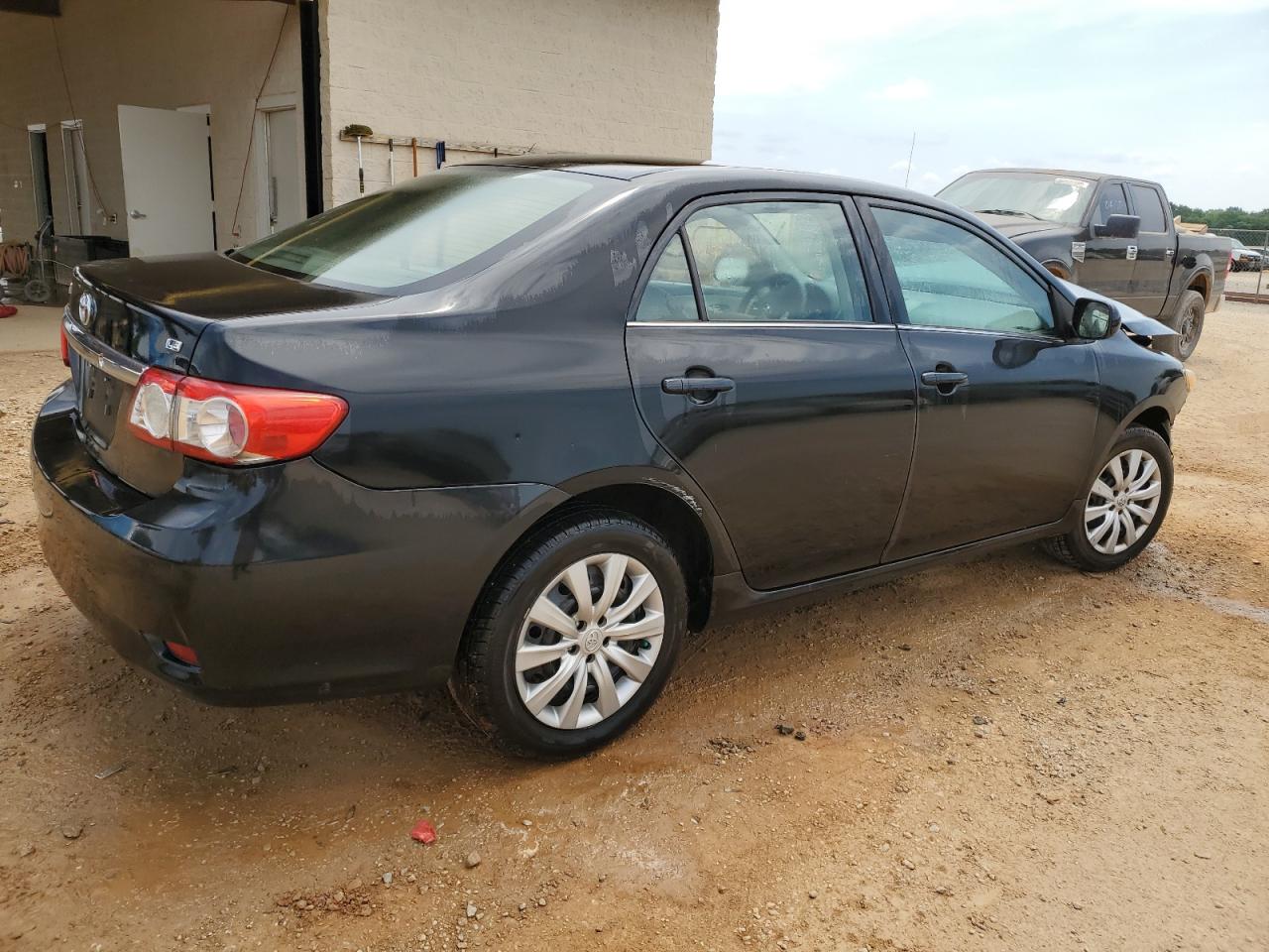 2T1BU4EE6DC930098 2013 Toyota Corolla Base