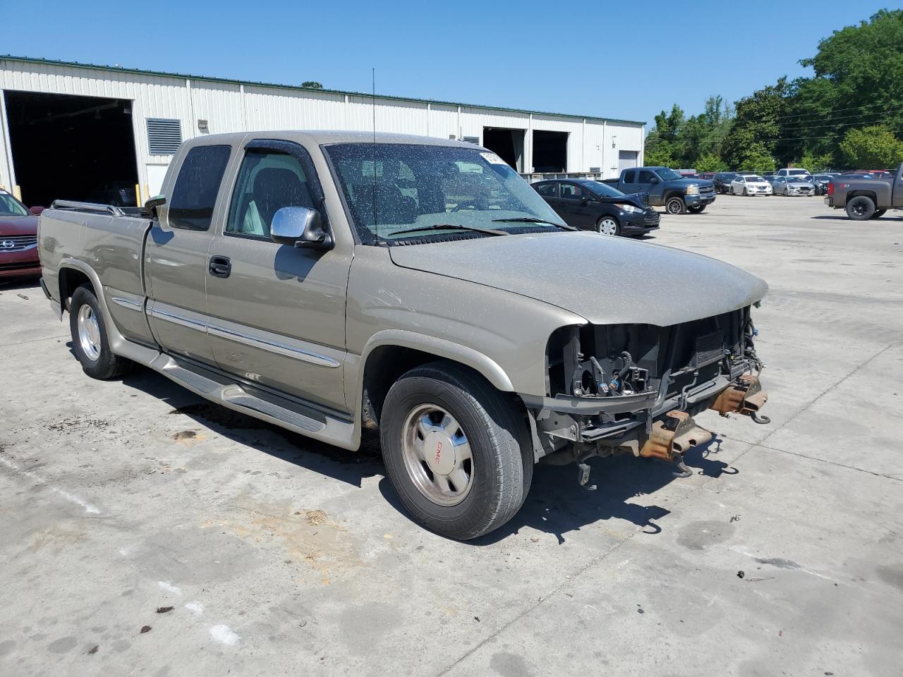 2GTEC19T121263928 2002 GMC New Sierra C1500