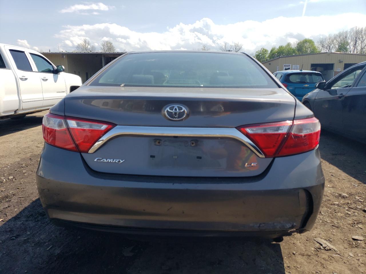 2016 Toyota Camry Le vin: 4T1BF1FK6GU194781