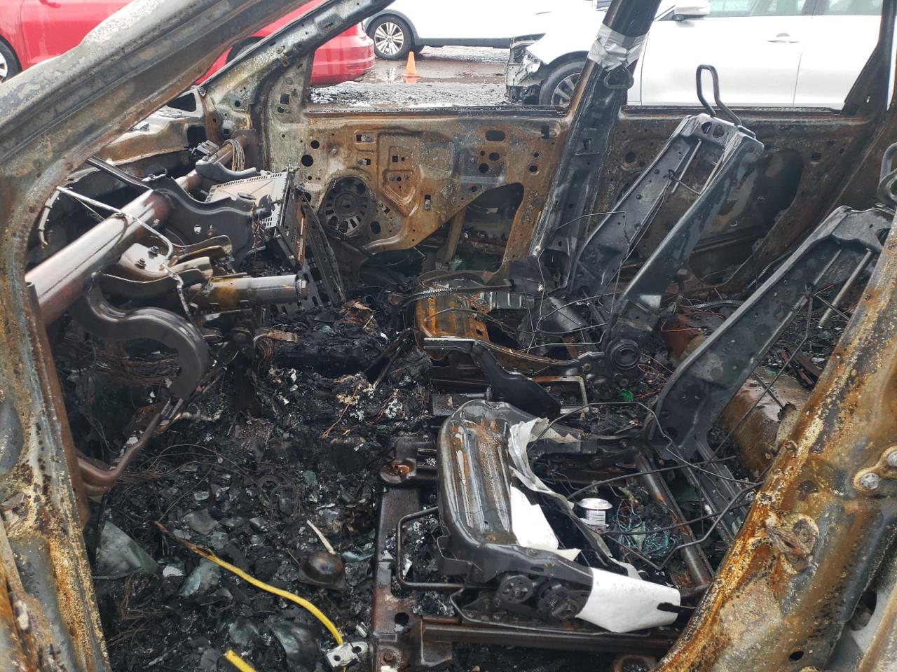 1FAHP3FN9BW133901 2011 Ford Focus Se