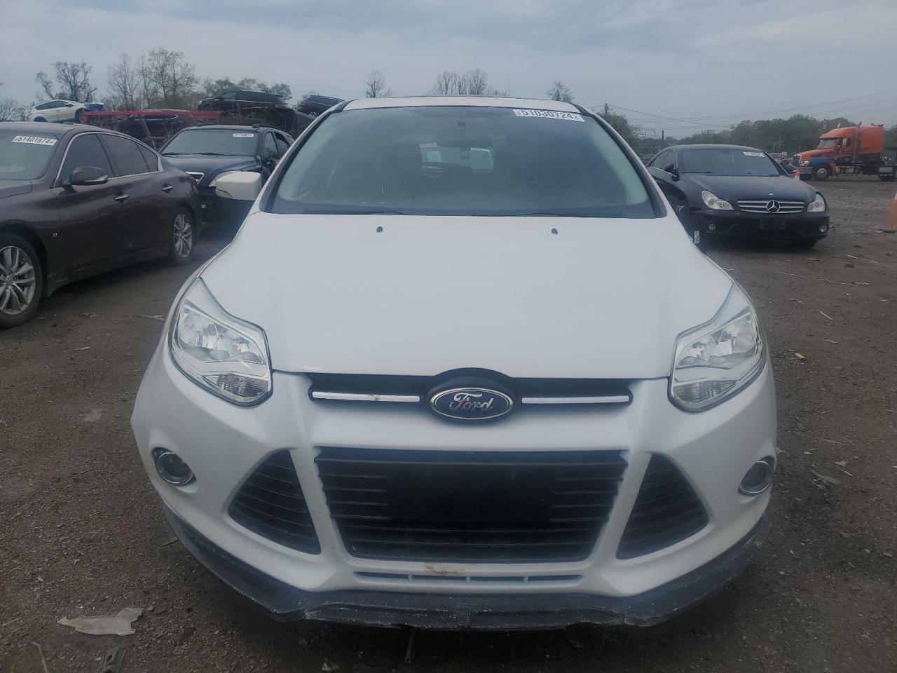 1FADP3N29EL142335 2014 Ford Focus Titanium