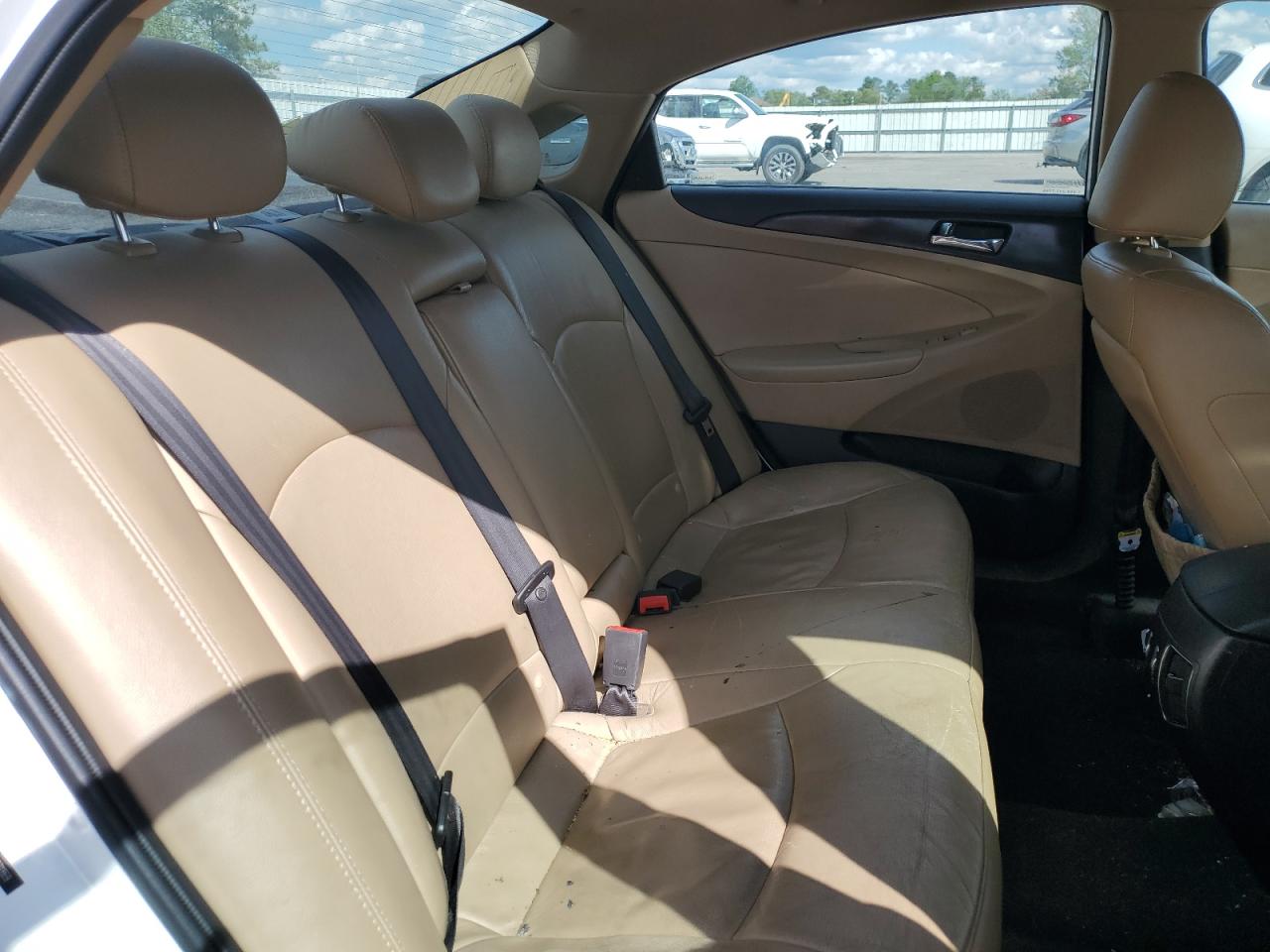 5NPEC4ABXDH731869 2013 Hyundai Sonata Se