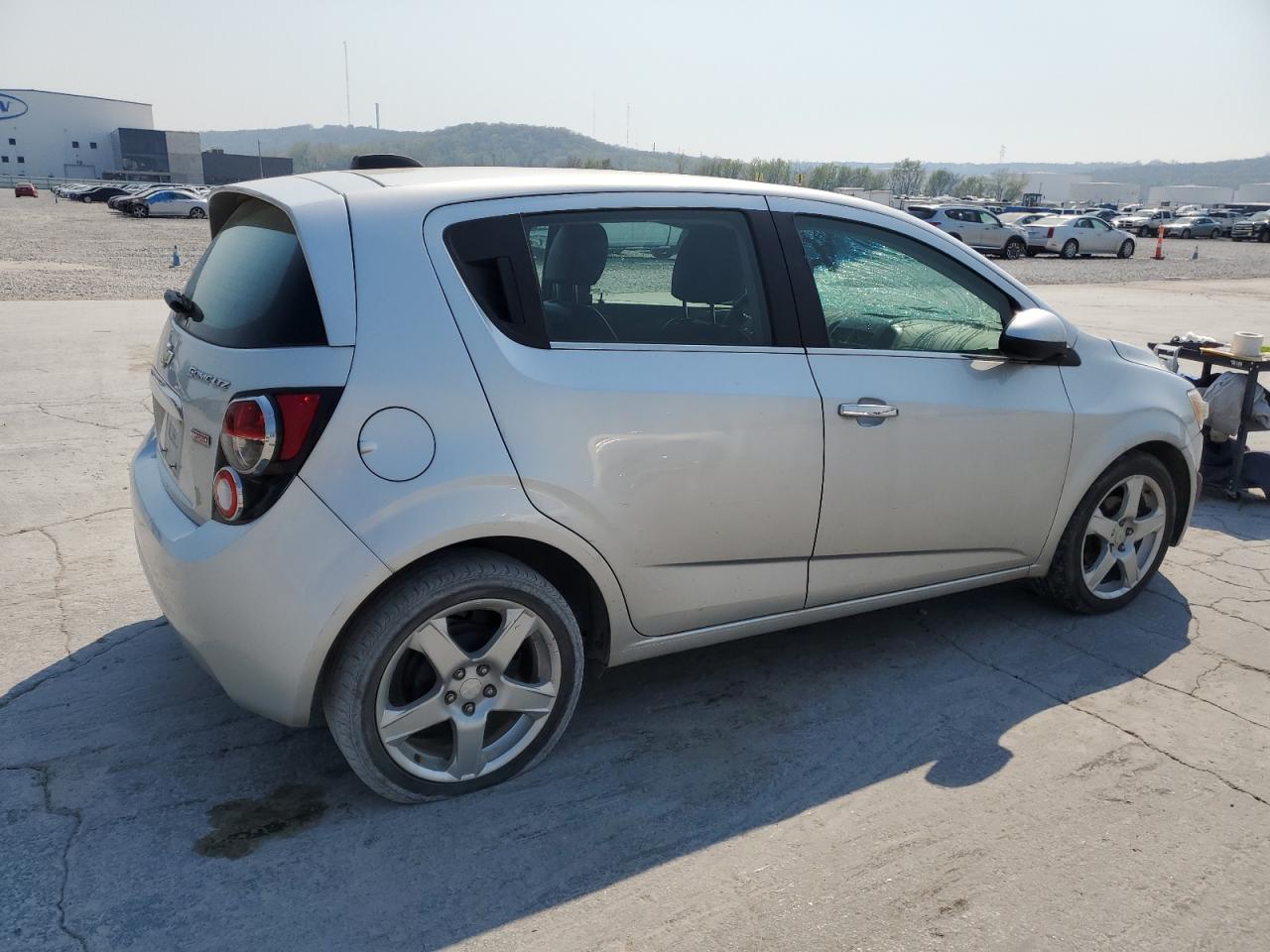 2016 Chevrolet Sonic Ltz vin: 1G1JE6SB9G4142995