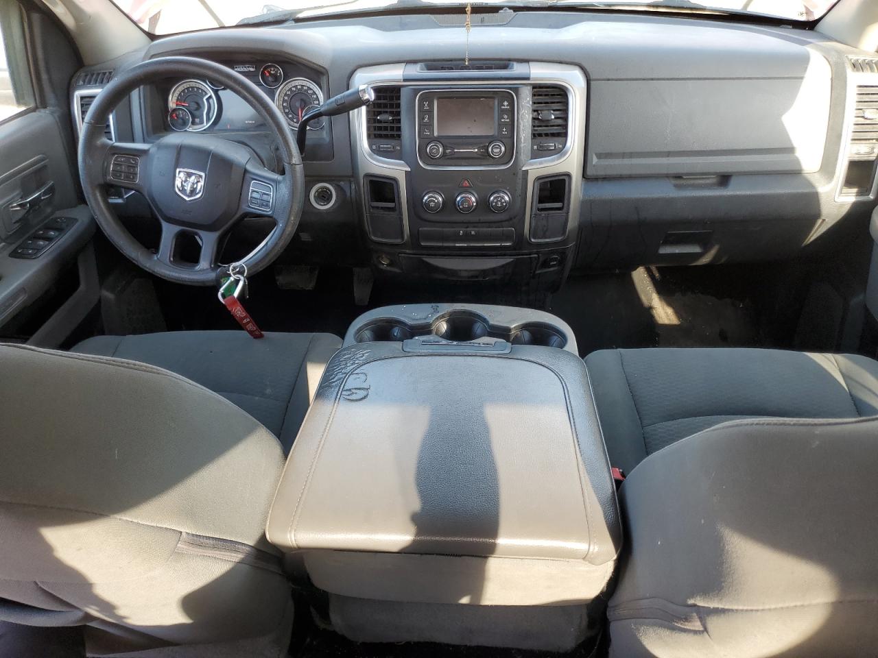 1C6RR6GP4DS608785 2013 Ram 1500 Slt