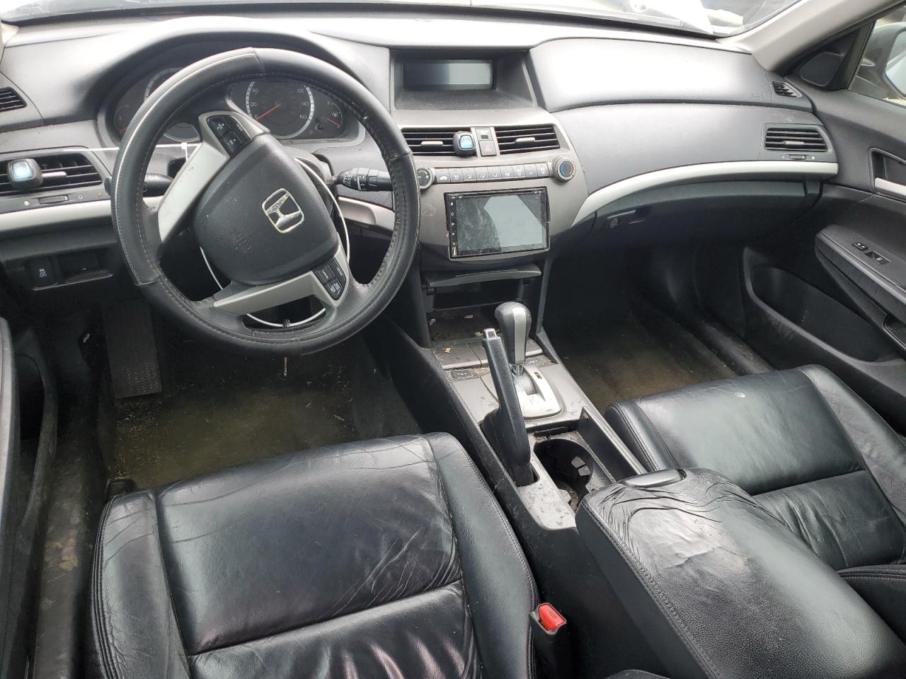 1HGCP2F68CA128969 2012 Honda Accord Se