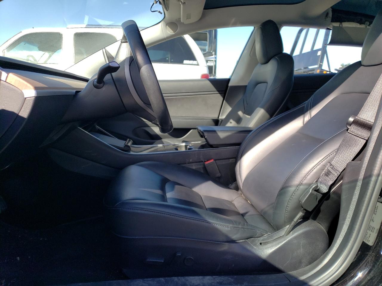 5YJ3E1EB0JF149140 2018 Tesla Model 3