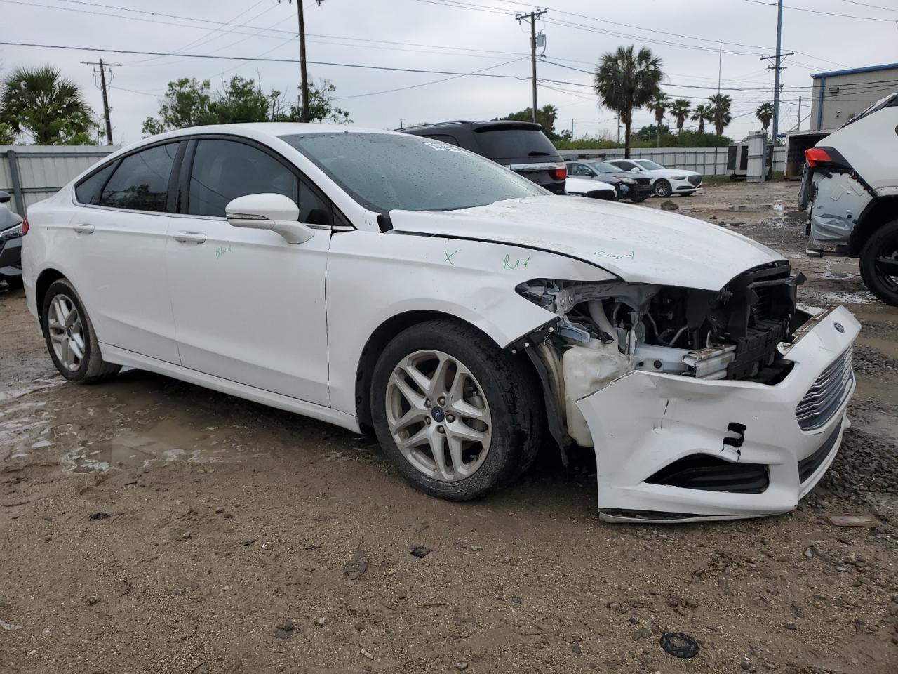 3FA6P0H71GR345755 2016 Ford Fusion Se