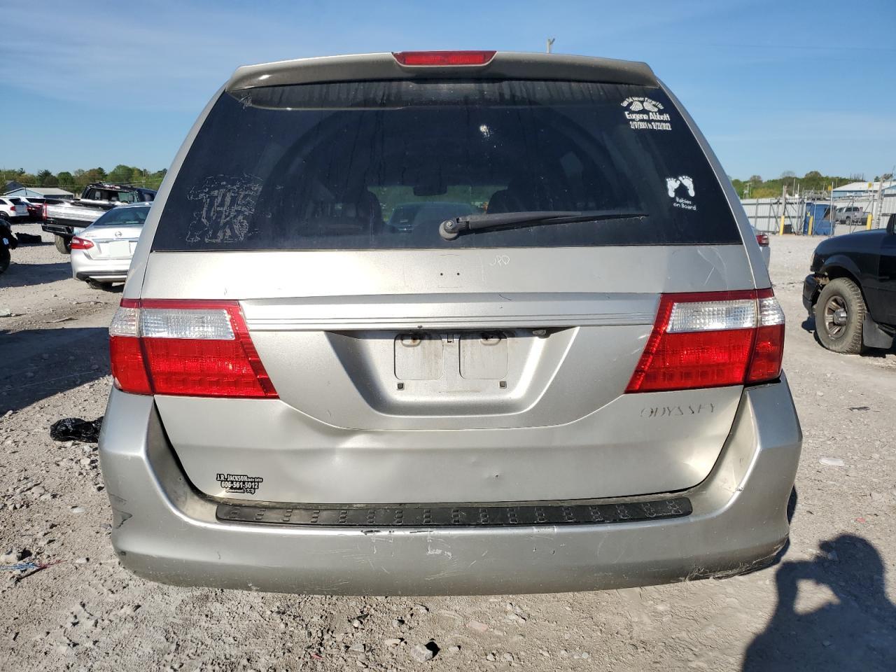 5FNRL38755B058437 2005 Honda Odyssey Exl