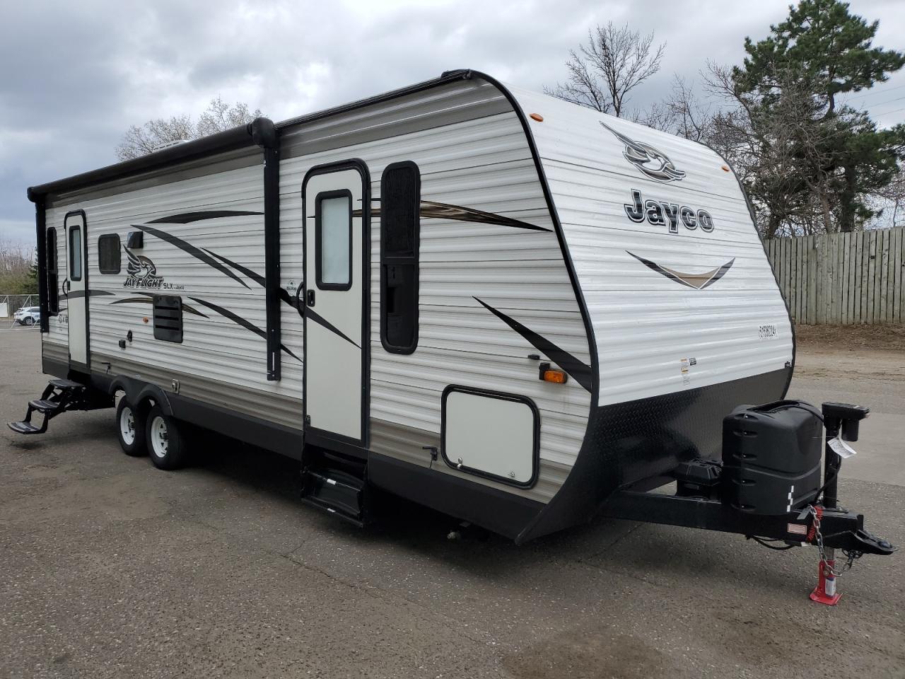 1UJBJ0BP2J17Y0496 2018 Jayco Jayflight