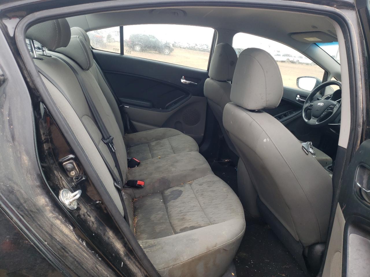 KNAFK4A68F5406700 2015 Kia Forte Lx