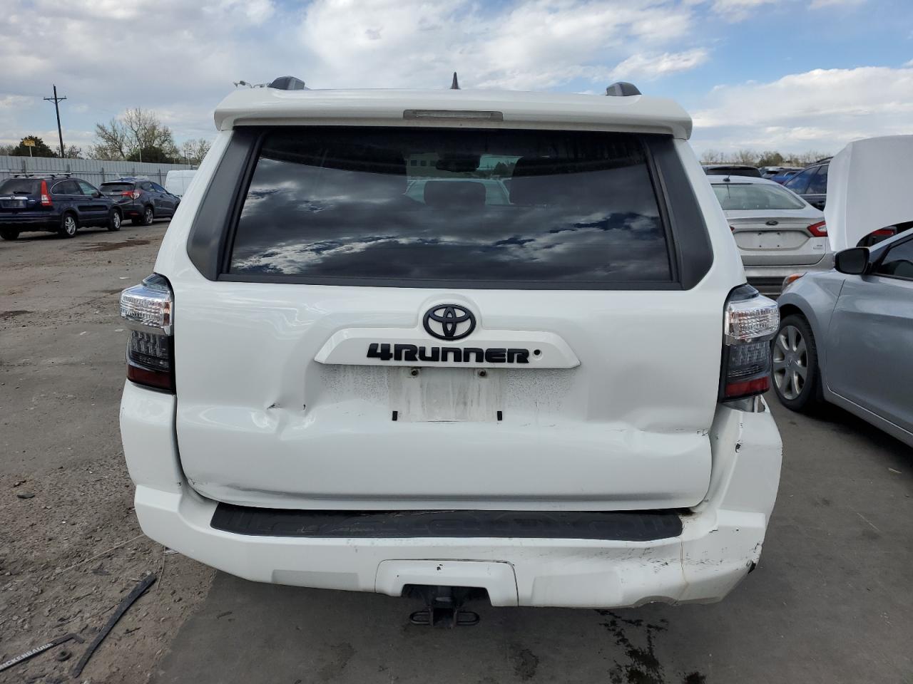 JTEMU5JR5M5846998 2021 Toyota 4Runner Sr5/Sr5 Premium