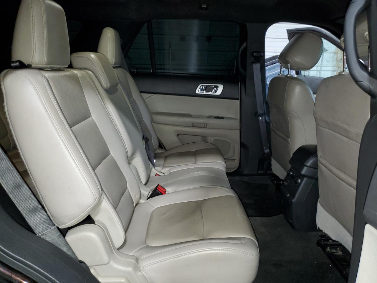 1FM5K8D88DGB22242 2013 Ford Explorer Xlt