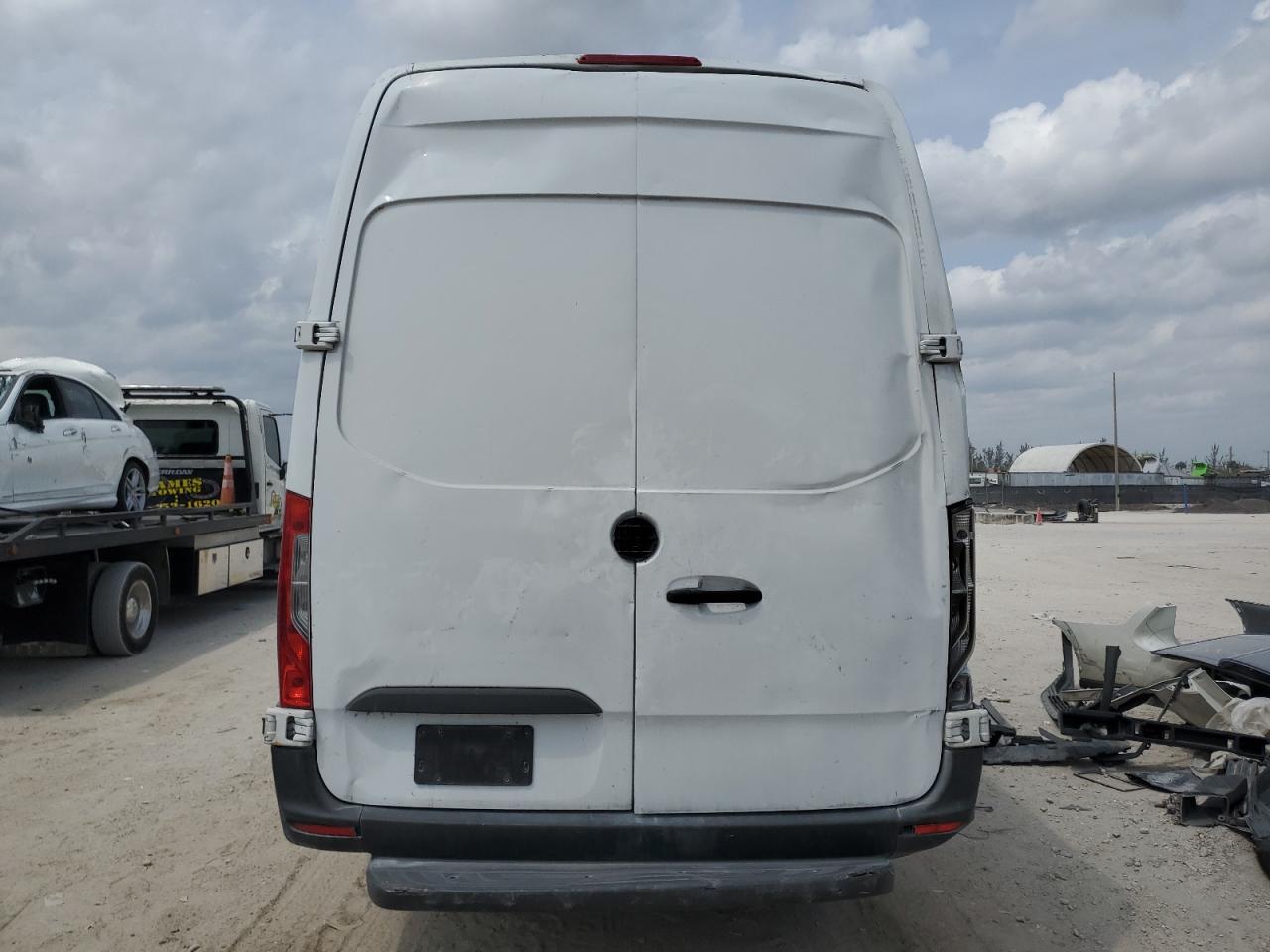 WD3PF1CD3KP027778 2019 Mercedes-Benz Sprinter 2500/3500