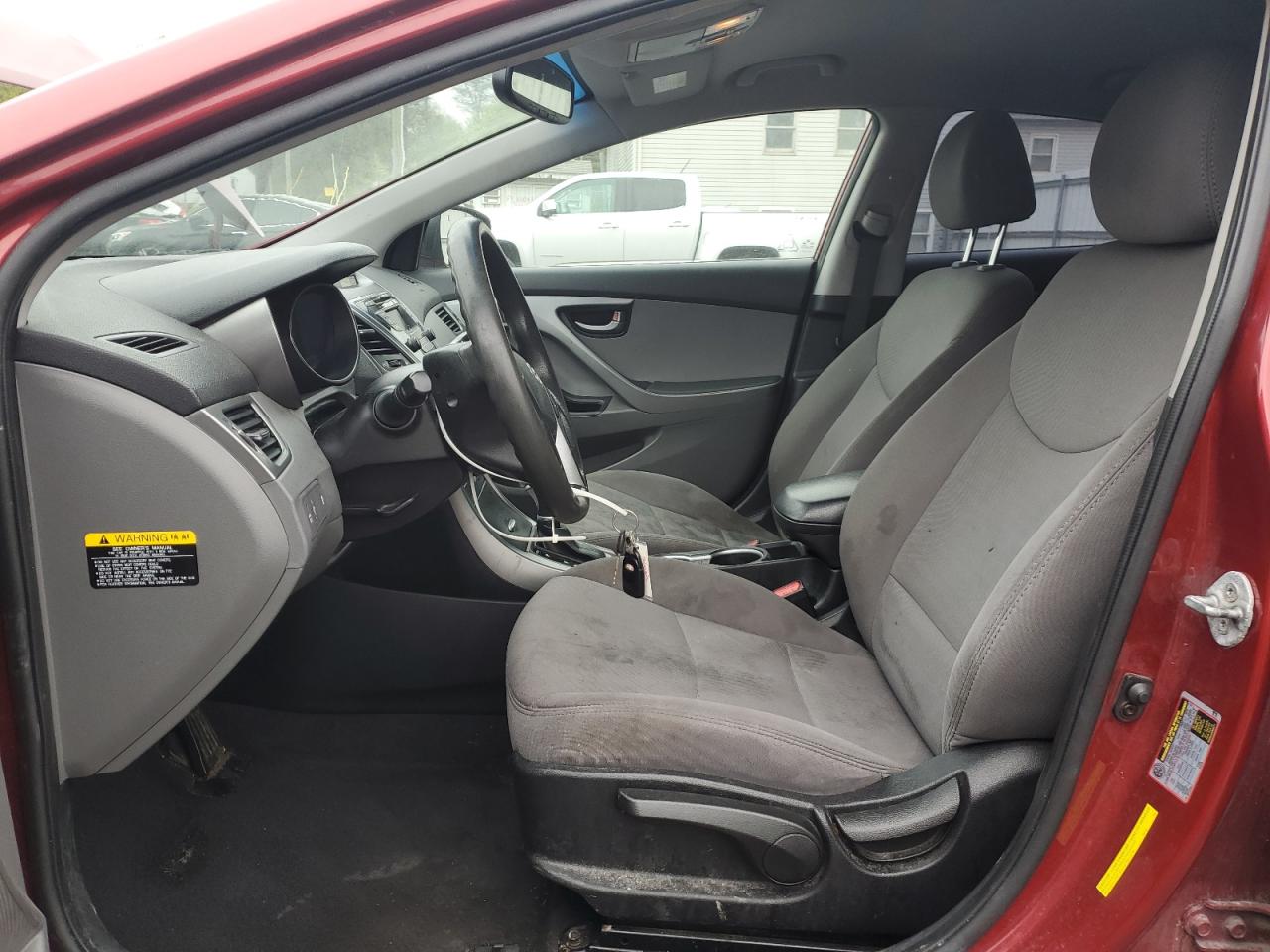 5NPDH4AE8GH666483 2016 Hyundai Elantra Se