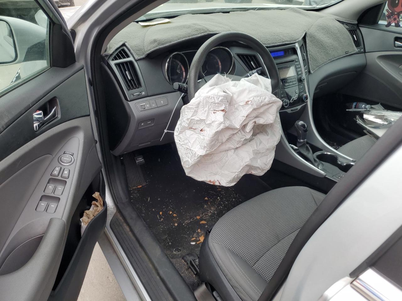 5NPEB4AC2DH653776 2013 Hyundai Sonata Gls