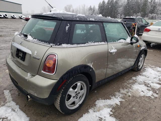 2010 Mini Cooper VIN: WMWMF3C58ATZ63637 Lot: 49436664