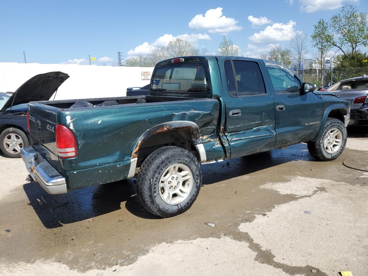 1B7HG2AN61S293624 2001 Dodge Dakota Quad