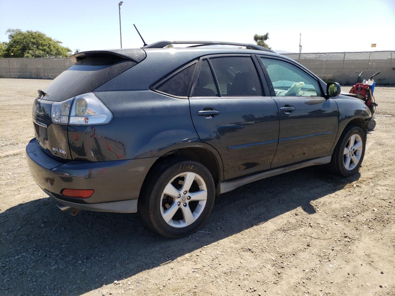 2T2GA31U45C037463 2005 Lexus Rx 330