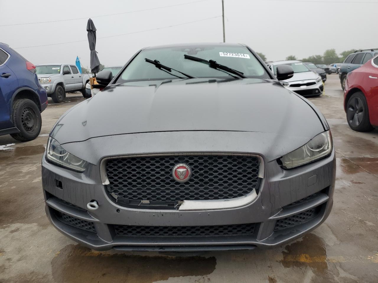 SAJAD4BN2HA968469 2017 Jaguar Xe Premium