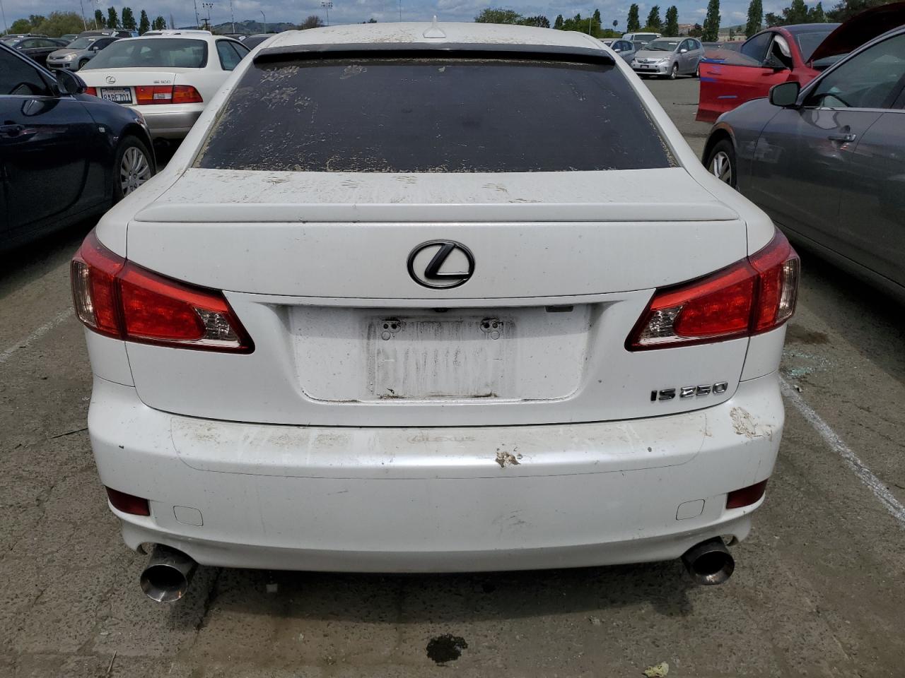 JTHBF5C22B5136748 2011 Lexus Is 250