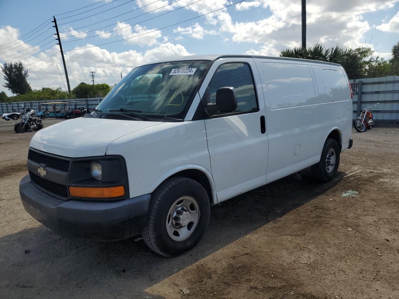 1GCWGFBA2D1161884 2013 Chevrolet Express G2500