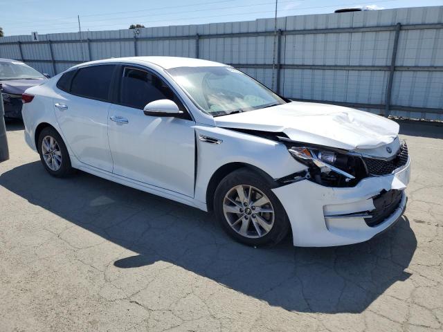 VIN 5XXGT4L31HG158215 2017 KIA Optima, LX no.4