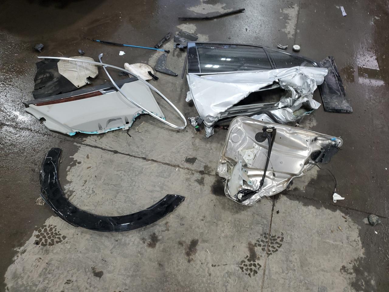 WDDGF81XX9F304055 2009 Mercedes-Benz C 300 4Matic